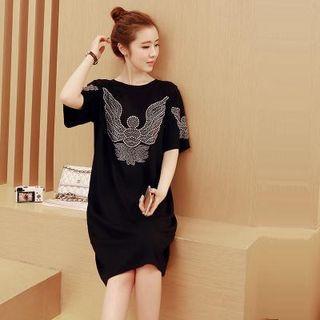 Short-sleeve Studded T-shirt Dress