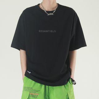 Lettering T-shirt / Cargo Shorts / Set