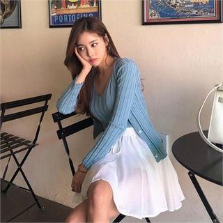 Set: Slim-fit Cardigan + Sleeveless Knit Top