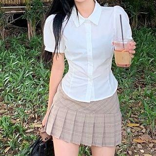 Short-sleeve Plain Shirt / Plaid Pleated Skirt