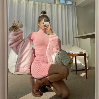 Mock-neck Napped Bodycon Dress