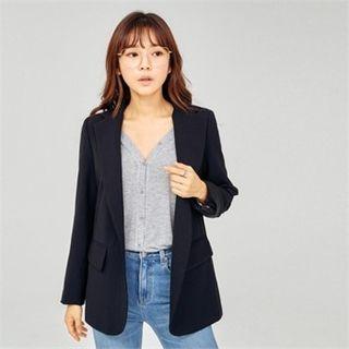 Plain Two-button Blazer