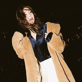 Wide-cuff Velvet Shirt