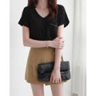 Pocket-front V-neck Short-sleeve T-shirt