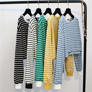 Long-sleeve Striped Cropped T-shirt