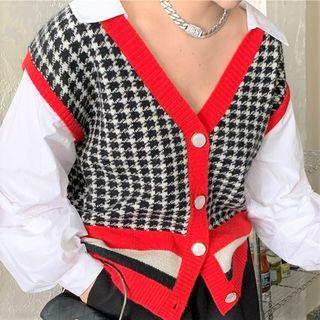 Mock Two-piece Houndstooth Knit Top / Shorts