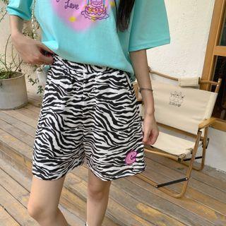 High-waist Lettering Zebra Print Shorts