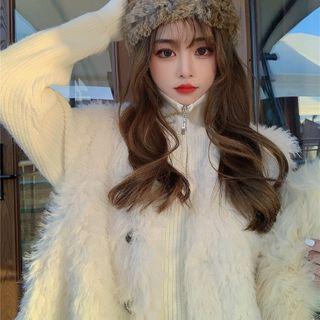 Turtle-neck Long-sleeve Knit Top / Furry Vest