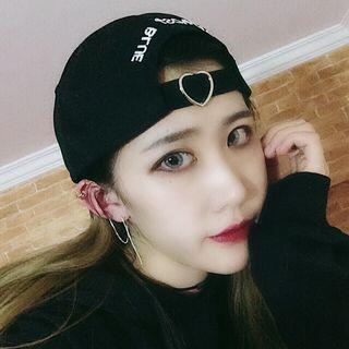 Heart Buckle Embroidery Baseball Hat