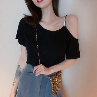 Asymmetric Cutout Shoulder Top Black - Tshirt - One Size
