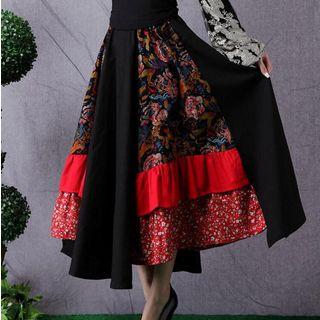 Contrast Panel A-line Maxi Skirt
