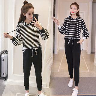 Set: Hooded Striped Top + Sweatpants