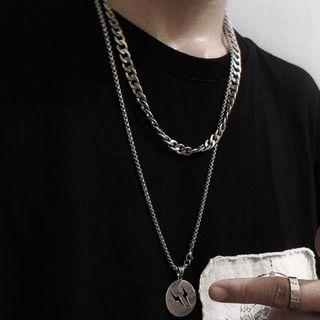 Set: Couple Matching Perforated Lightning Bolt Pendant Necklace + Chain Necklace Set - As Shown In Figure - One Size