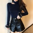 Long-sleeve Cut Out Furry Cuff Top Black - One Size