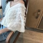 Lace V-neck Loose-fit Short-sleeve Top