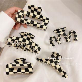 Checkerboard Hair Claw