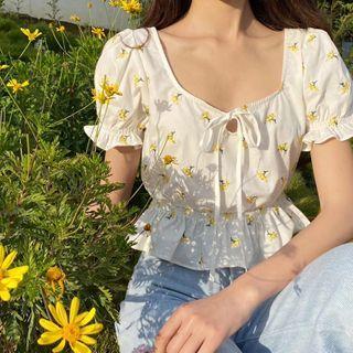 Floral Embroidered Short-sleeve Cropped Peplum Blouse