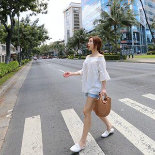 Off-shoulder Fringe-sleeve Top