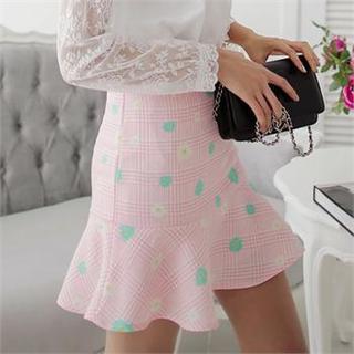 Ruffle-hem Patterned Mini Skirt