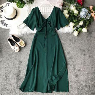 V-neck Frill-hem Short-sleeve Dress