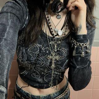 Printed Rhinestone Round Neck Cropped Long Sleeve Top