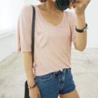U-neck Short-sleeve Pocket-front T-shirt