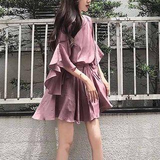 Plain Ruffle Trim Elbow Sleeve V-neck Dress
