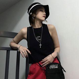 Moon Embroidered Tank Top Black - One Size