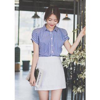 Zip-back Linen Mini Skirt