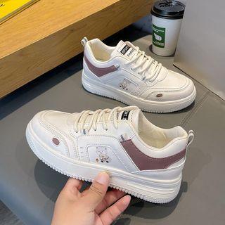 Cartoon Bear Print Lace-up Sneakers