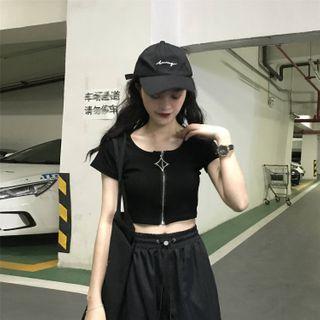Short-sleeve Zip-up T-shirt Black - One Size