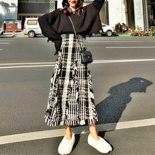 Frayed Hem Sweater / Plaid Fringed Midi Skirt / Set