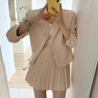 Single Button Blazer / Pleated Mini Skirt