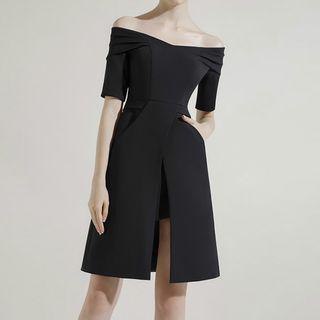 Off-shoulder Short-sleeve A-line Cocktail Dress