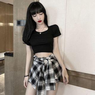 Short-sleeve T-shirt / Plaid Skorts