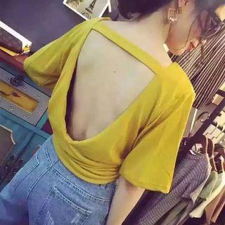 Open-back V-neck T-shirt