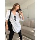Elbow-sleeve V-neck Oversized T-shirt