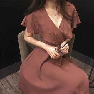 Cap-sleeve Ruffle V-neck A-line Midi Dress