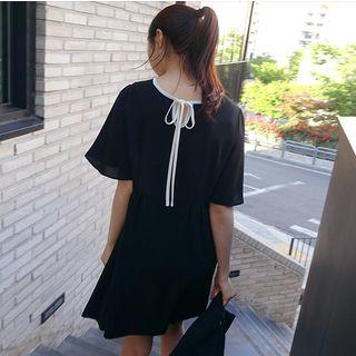 Bow Short-sleeve Midi Dress