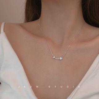 925 Sterling Silver Fish Bone Pendant Necklace As Shown In Figure - One Size