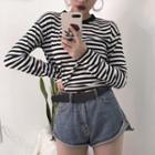 Striped Long-sleeve Crop T-shirt Stripes - Black & White - One Size