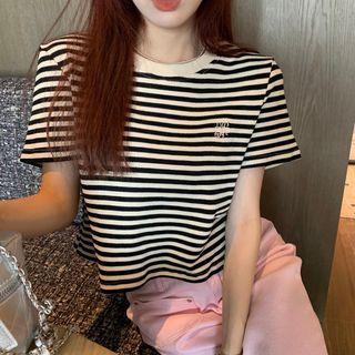Short-sleeve Lettering Embroidered Striped Cropped Top