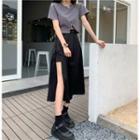 Short-sleeve Slit Cropped T-shirt / Midi A-line Skirt