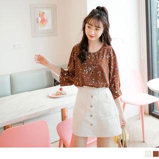 Beaded Pleated 3/4 Sleeve Floral Print Top