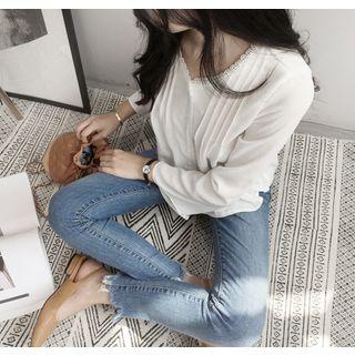 Bell Long-sleeve Pintuck-detail Lace-trim Blouse