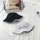 Two-tone Bucket Hat