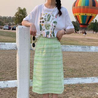 Short-sleeve Plant Print T-shirt / Midi A-line Plaid Skirt