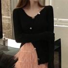 V-neck Knit Top/ A-line Mini Skirt