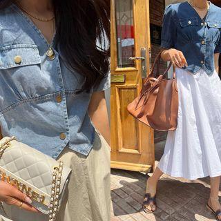 Puff-sleeve Snap-button Blouse