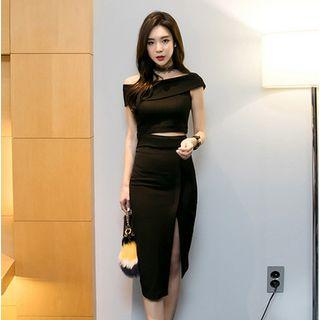 Set: Off-shoulder Top + Slit Pencil Skirt